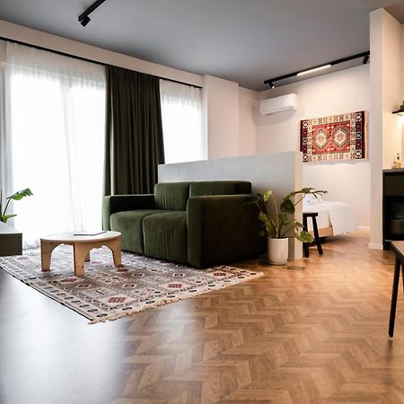 Muz Studios Tirana Buitenkant foto