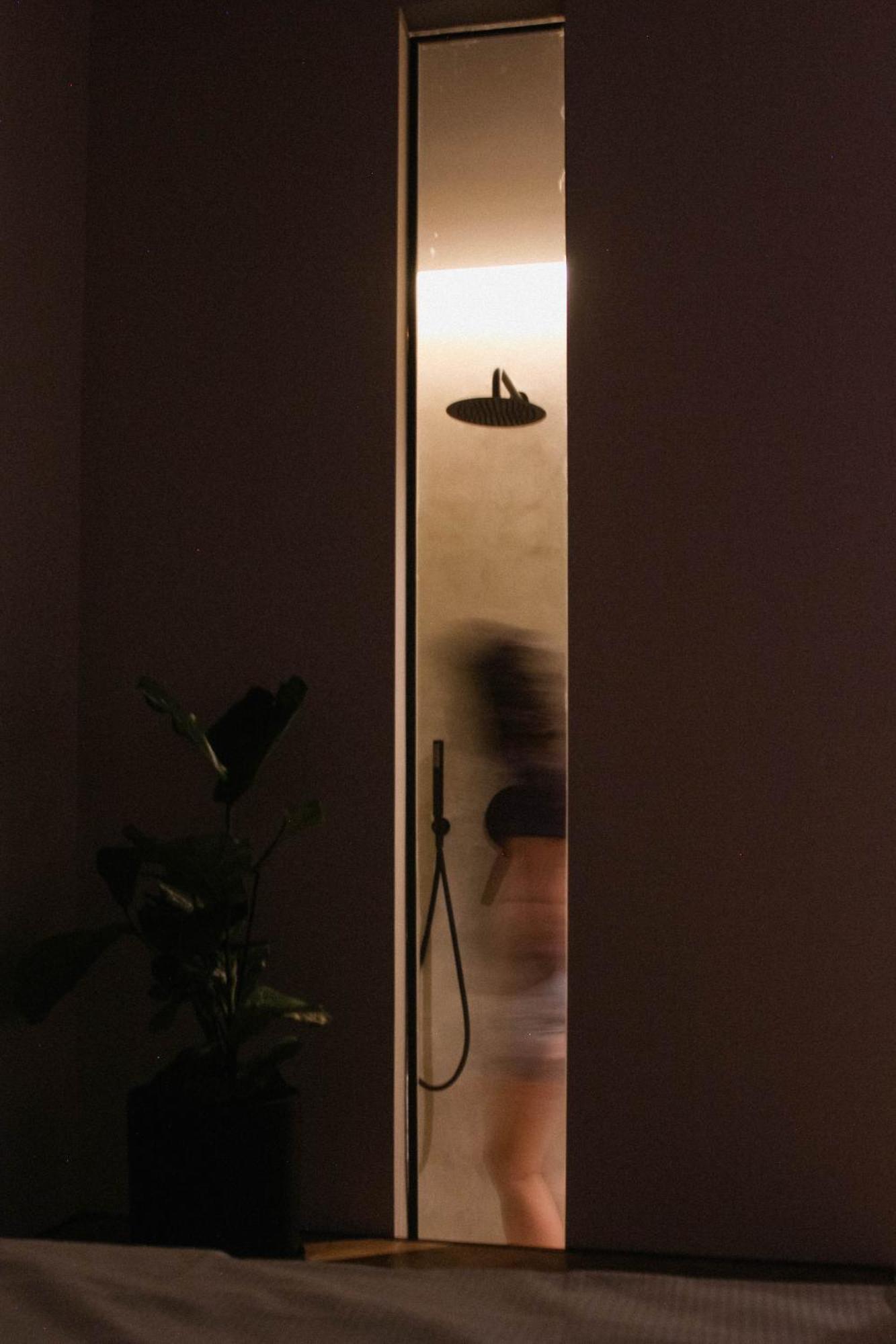 Muz Studios Tirana Buitenkant foto